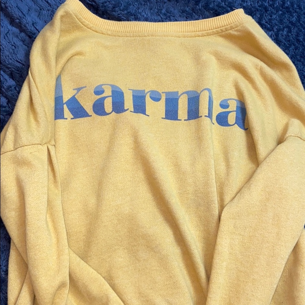 Sweater crop
